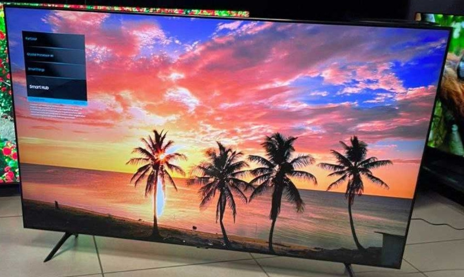 Телевизор Безрамный: 75