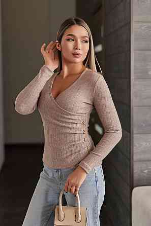 Легкая кофточка в рубчик на запах 