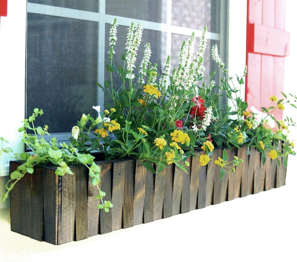 Цветочник подоконный 