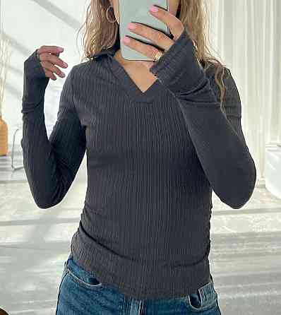 Женский стильный лонгслив 