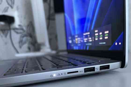 Ноутбук Lenovo IdeaPad Slim 5 14IRL8. Харків