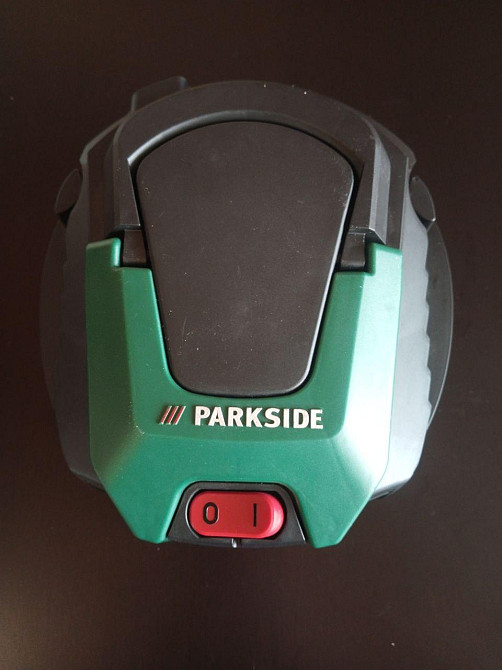 Кнопка с вехней крышкой для Пылесоса Parkside PWD 20 B2 1300W из Германии Полтава - изображение 1