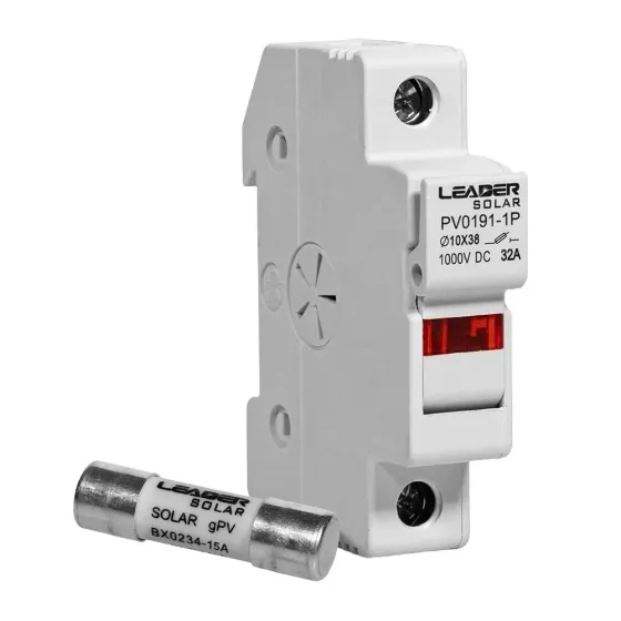 Комплект роз'єднувача та запобіжника 1000V Leader 32A PV0191-1P та 15A BX0234 для сонячних панелей (42-00229-1) Киев