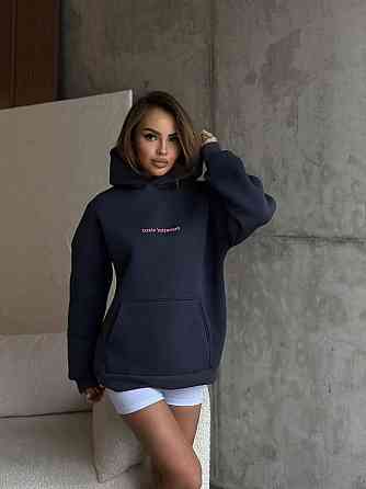 Жіночий теплий оверсайз з акцентним написом спереду тринитка на флісі Графіт Одеса