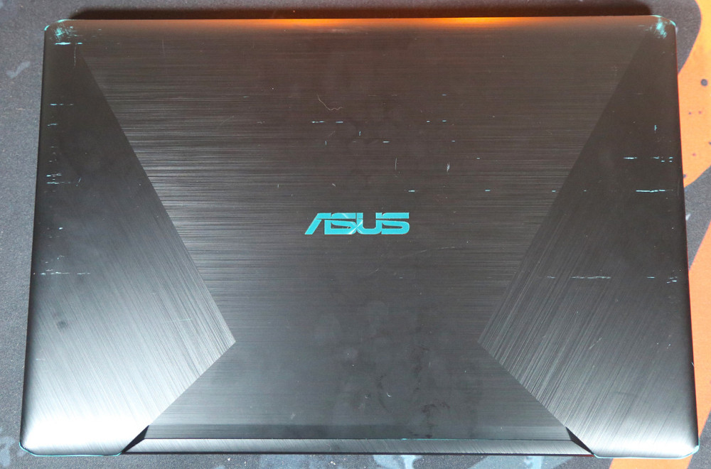 Игровой ноутбук ASUS GAMING X570ZD 15.6