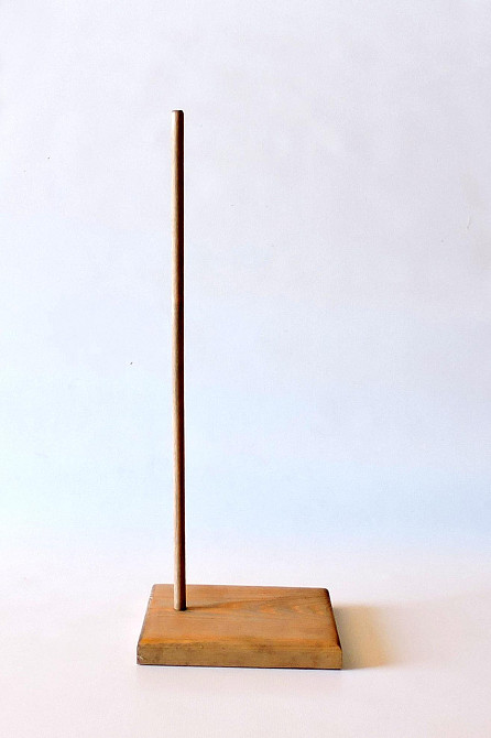 Подставка для кукол 