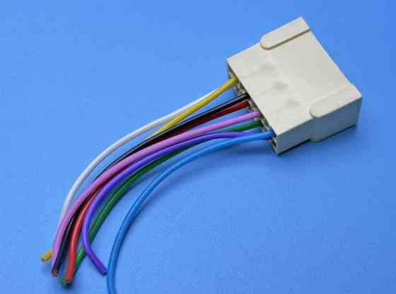 Разъем с проводом ПАПА (внешний)   8 контактов, клемма 6,3мм (пр-во Украина) Харьков