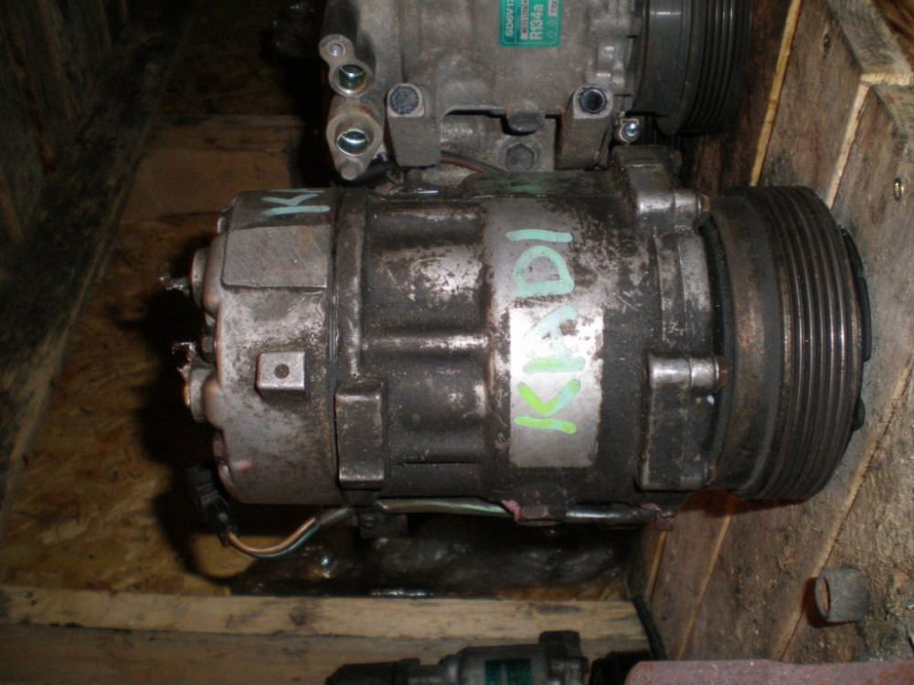 Компресор кондиціонера Volkswagen Caddy 1.9 tdi 2004-2010 Ковель - фото 1