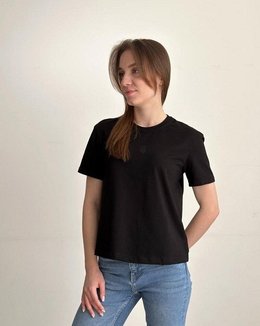 Черная базовая женская футболка Pobedov Freedom. Хлопковая женская футболка черная Киев - изображение 1