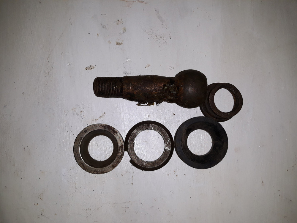 Ремкомплект поперечной тяги ЗИЛ-130 (комплект поперечной тяги)-палец, сухари,пружина,пыльник Харьков - изображение 1