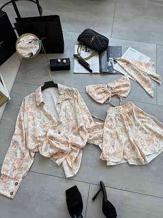 Жіночий літній принтований костюм четверка: хустка, кроп-топ, сорочка та шорти штапель/софт Беж Одеса