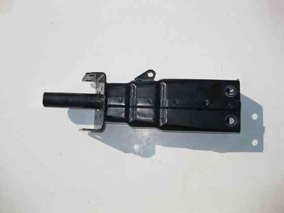 Mercedes-Benz  A2196200295 Правий кронштейн підсилювача переднього бампера CLS C219 Одеса