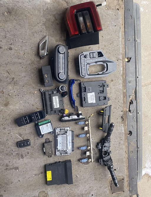 Chery Tiggo 4 2018–2024 Консоль АКПП с кнопками Киев - изображение 1