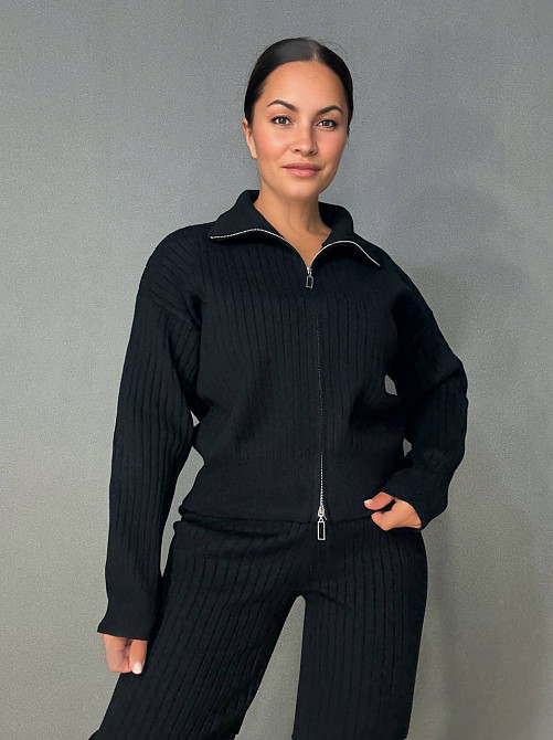 Костюм жіночий Joy One 376 вʼязаний в рубчик з кофтою на блискавці та брюками палаццо, чорний, one size Київ - фото 5