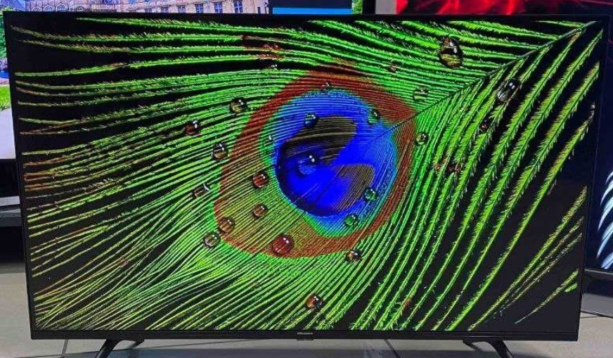 Телевизор: 43