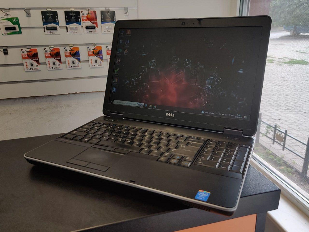 Ноутбук Asus ROG (GL551J) б/у в гарному стані Київ - фото 1