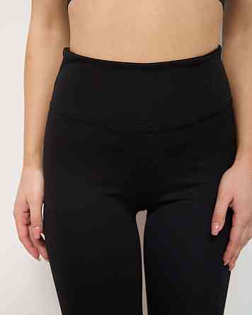 Велосипедки женские в рубчик Nicoletta 10075 XXL, Черый Киев