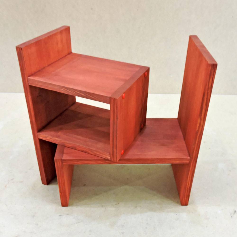 Настольная книжная полка 