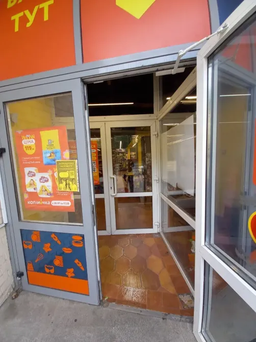 Магазин на Гагарина (Нагорка) с арендаторами. Находится на прос. Гагарина 23. С ремонтом в аренду Днепр - изображение 5