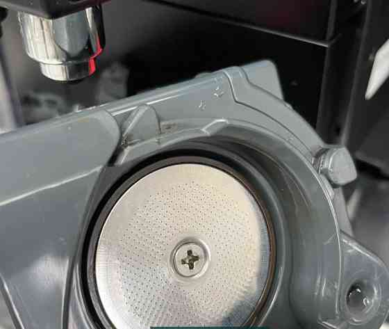 Кавомашина Delonghi ECAM 44 664 B Харків