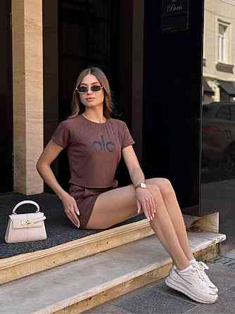 Жіночий прогулянковий костюм-двійка: футболка з накатом і шорти американський рубчик Коричневий, 46/48 Одеса