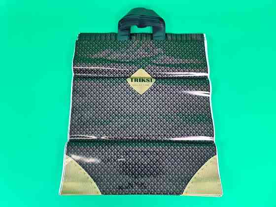 Пакет із петльовою ручкою середній щільний ламінований "Триксі 735" (40х45+3) 95 мк КВС (50 шт) Харків