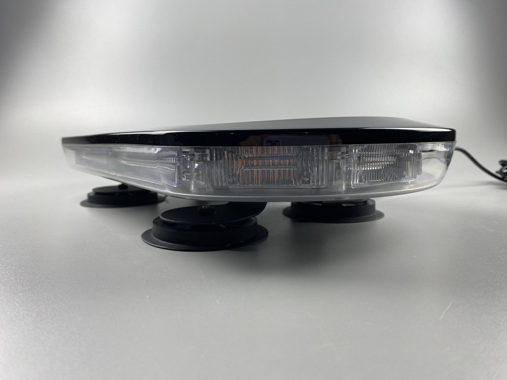 Проблисковий маяк LED діодний маячок для спецтехніки 12В/24В світлодіодний на магніті живлення від прикурювача Мукачево - фото 5