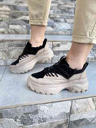 RONE Кросівки жіночі RONE 019 капучіно/чорні (весна-осінь, шкіра+замша натуральна) (2676) Коломыя