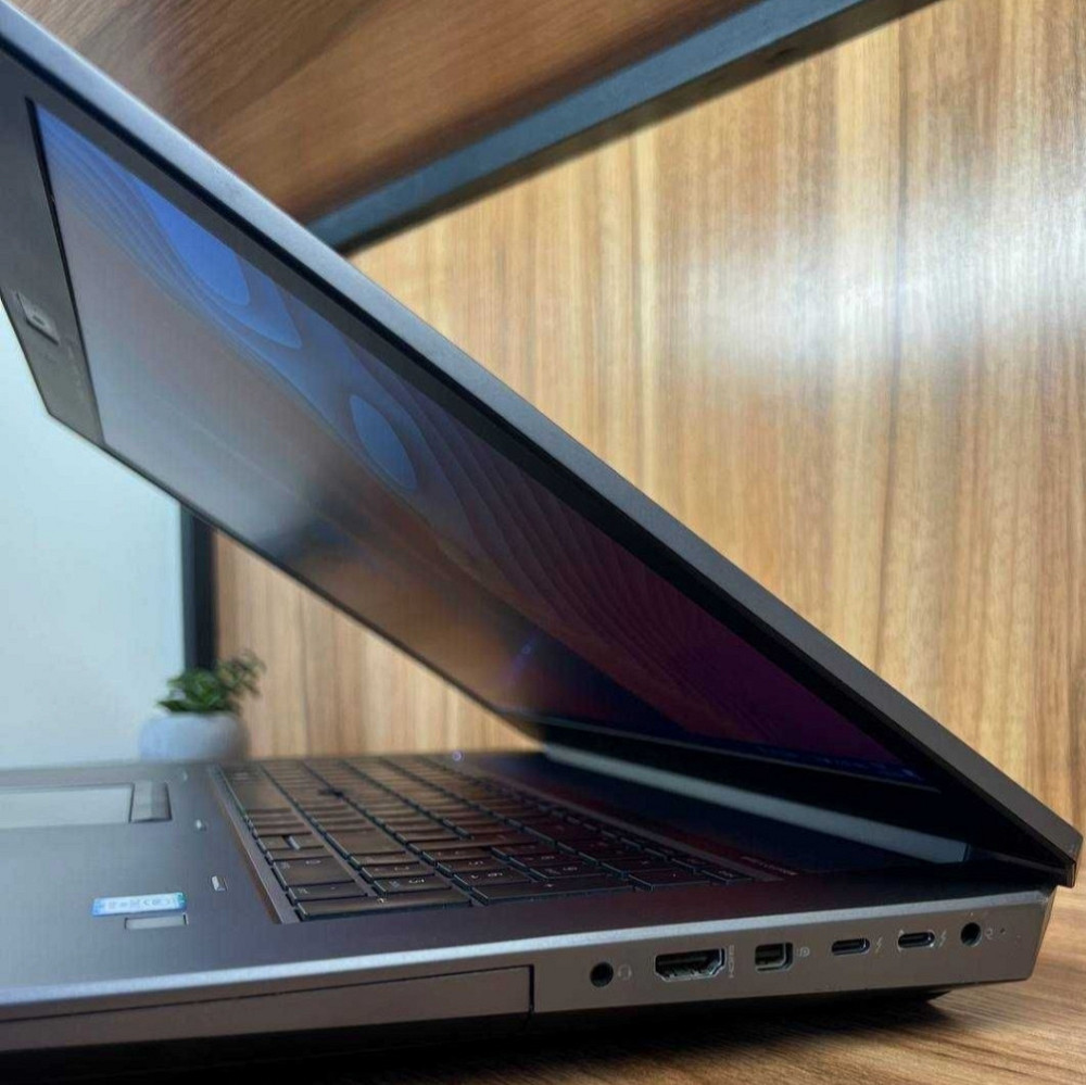 Ноутбук: HP ZBOOK 17 G5 /i7- 8850H / 32Gb. 512Gb. 17.2" FHD / Quadro P5200, 16Gb Київ - фото 6