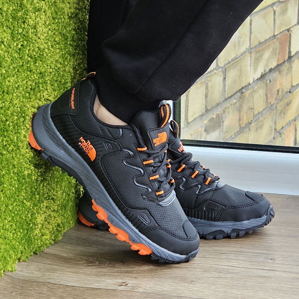 Мужские Кроссовки The North Face Черные с Оранжевым Норт Фейс (размеры: 40,41,42,43) ВидеоОбзор Днепр - изображение 2