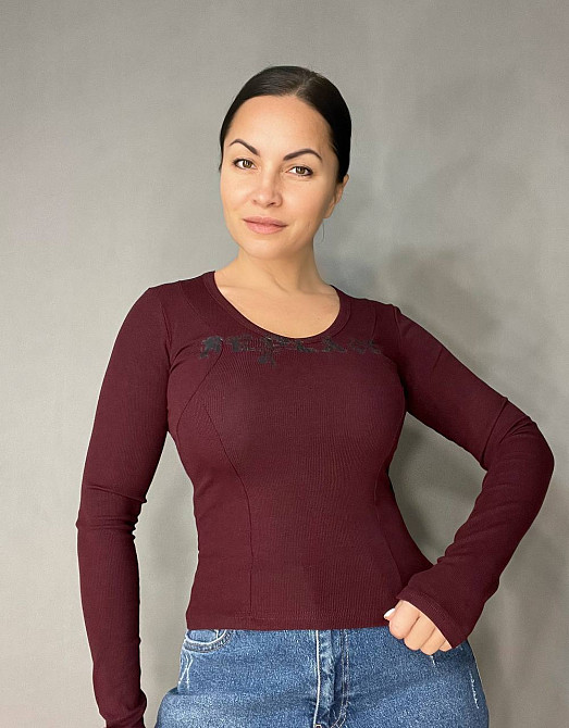 Лонгслів жіночий A-N 25079 рубчик реглан v-виріз з написом принт корсетні шви one size, бордовий, one size Київ - фото 12