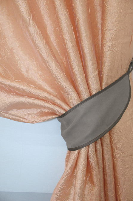 Кухонні штори VR-Textil № 073к з ламбрекеном і підхватами персиковий з какао 280х170 см (52-0175) Київ - фото 3