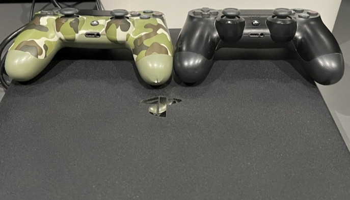 Приставка SONY PlayStation PS4 Pro 1TB Киев - изображение 1