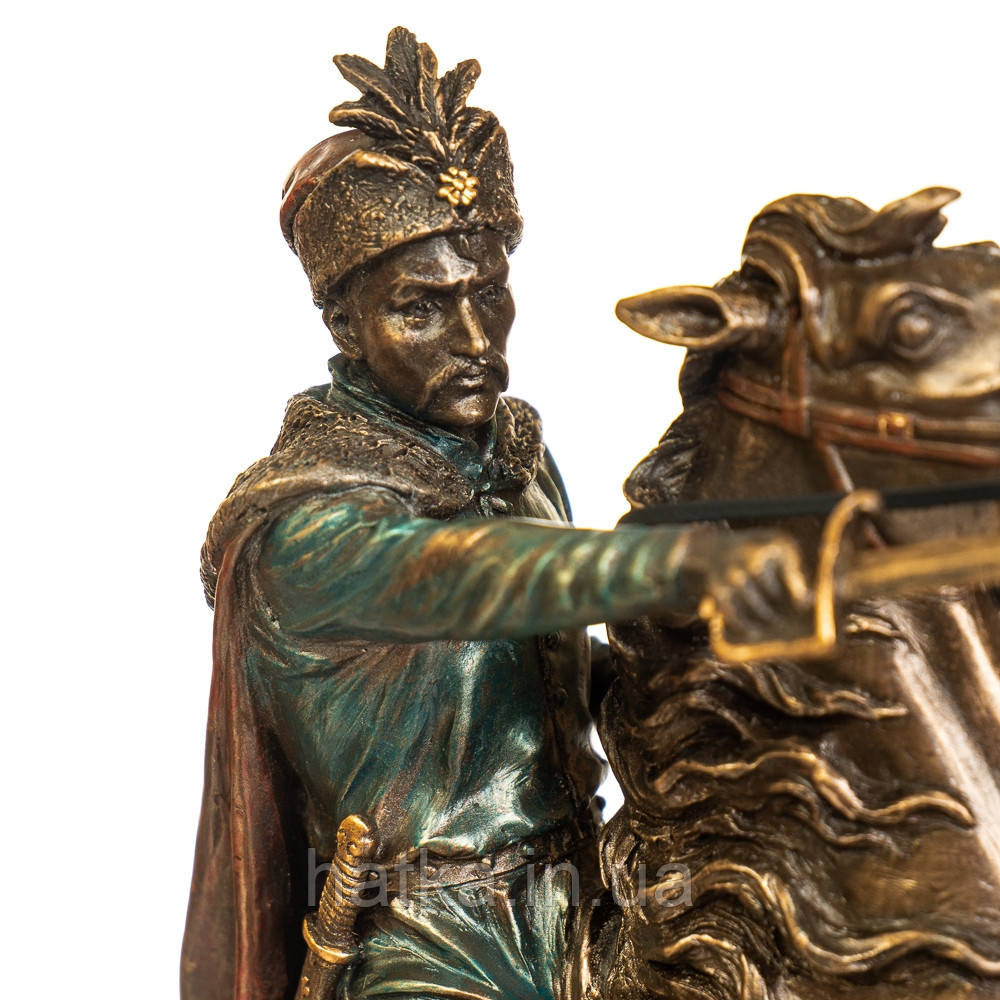 Статуэтка Veronese Гетьман на коне 22х20 см полистоун с бронзовым покрытием 02440A4 Киев - изображение 2