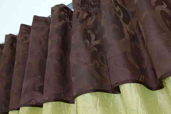 Кухонные шторы VR-Textil № 073к с ламбрекеном и подхватами салатовый с коричневым 270х170 см (52-0159) Киев