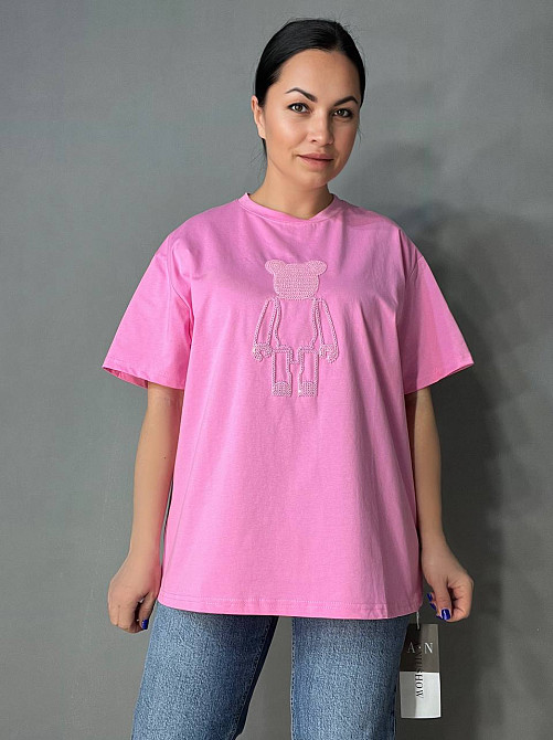 Футболка женская A-N 2396 оверсайз с мишкой и блестками, розовый, one size Киев - изображение 1