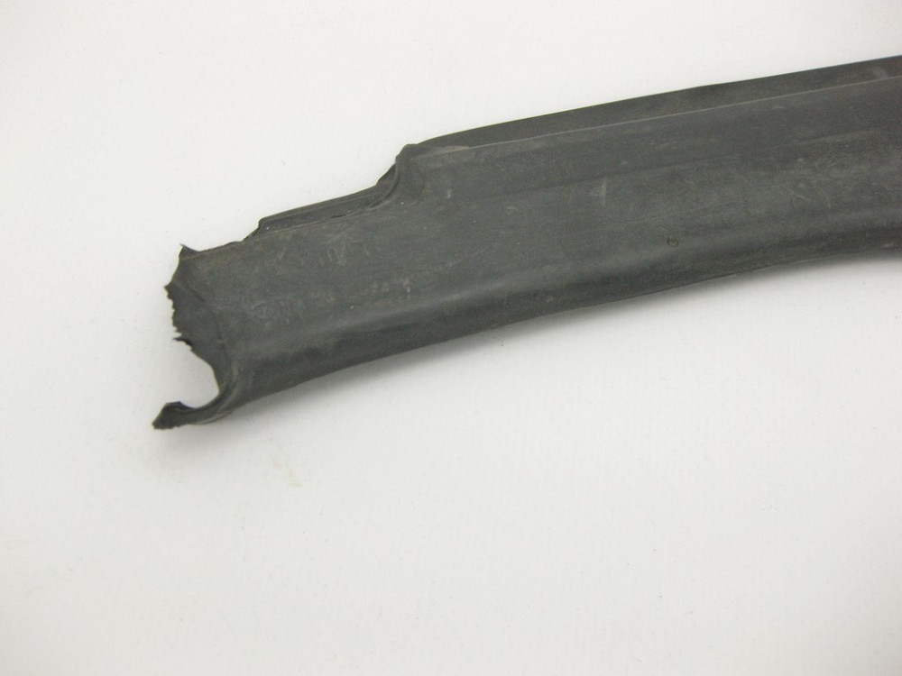 Mercedes-Benz  A2046280898 Ущільнювач правий на перегородці щита моторного C-Class W204 E-Class C207 Одесса - изображение 8