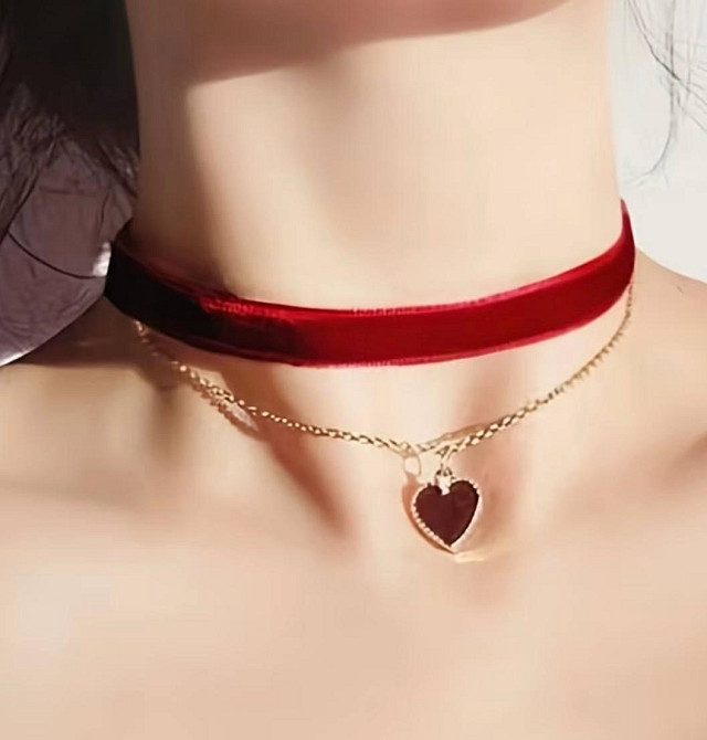 Чокер красный бархатный с подвеской сердце двойная цепочка женское ожерелье Киев - изображение 1