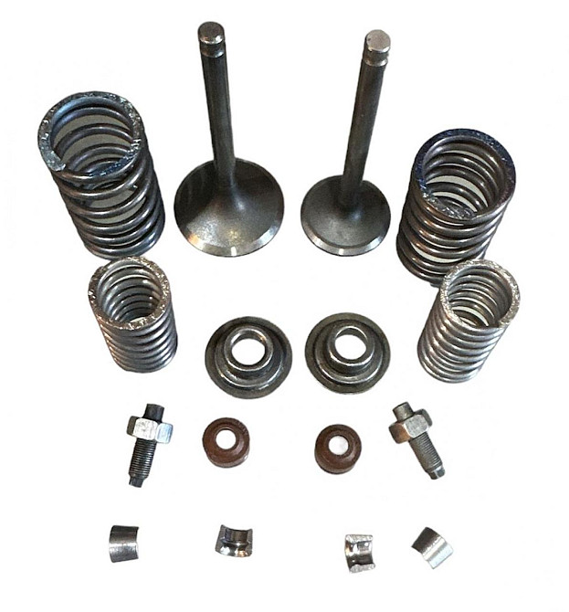 Клапани (пара, у зборі) скутер 4 Т Китай 125/150 Мукачево - фото 1