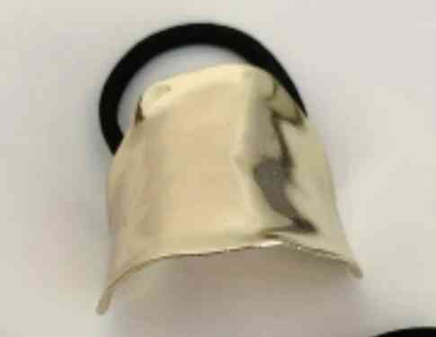 Гумка для волосся із золотистою вставкою Сміла