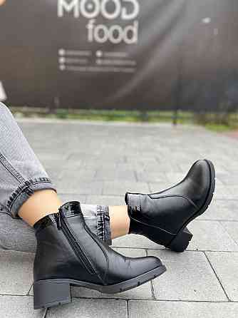 Черевики жіночі HD чорні натуральна шкіра зима висота 10 см обхват 24 см (2098) 38р. Коломия