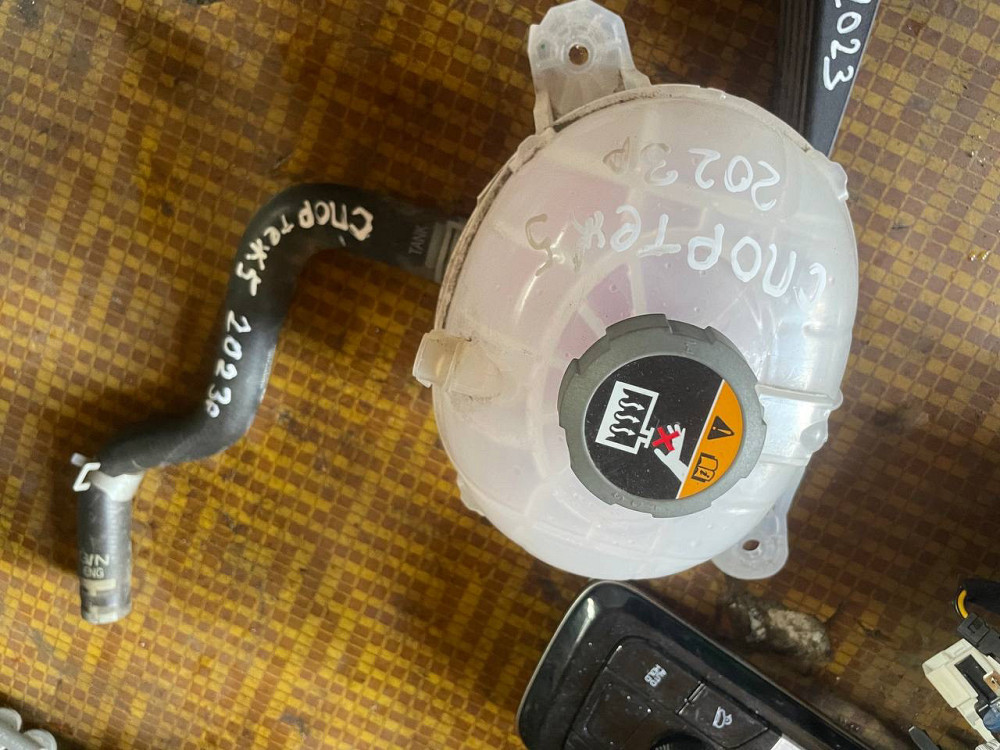 Бачок розширювача Kia Sportage 2021-2025 (оригінал) Київ - фото 1