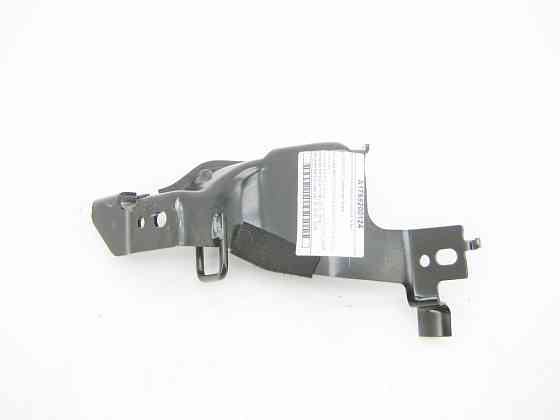 Mercedes-Benz  A1769200124 Кронштейн спинки заднього сидіння лівий CLA Shooting Brake X117 CLA C117 GLA X156 A-class W176 Одесса