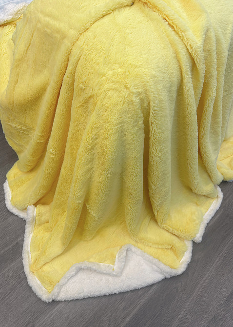 Плед двосторонній 155х200 см (+-5см) із штучною овчиною та хутром Жовтий з білим (87-081) Київ - фото 7