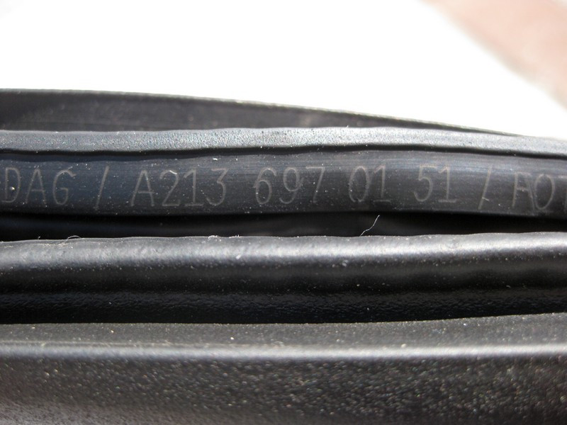 Mercedes-Benz  A2136970151 9G44 Ущільнювач отвору задніх дверей E-Class W213 Одеса - фото 2