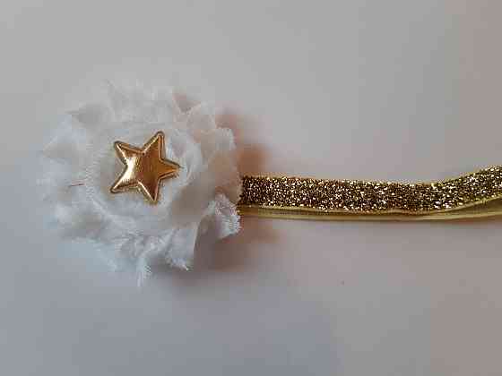 Пов'язка дитяча з блискітками біла - розмір універсальний (на резинці), квіточка 6см Київ