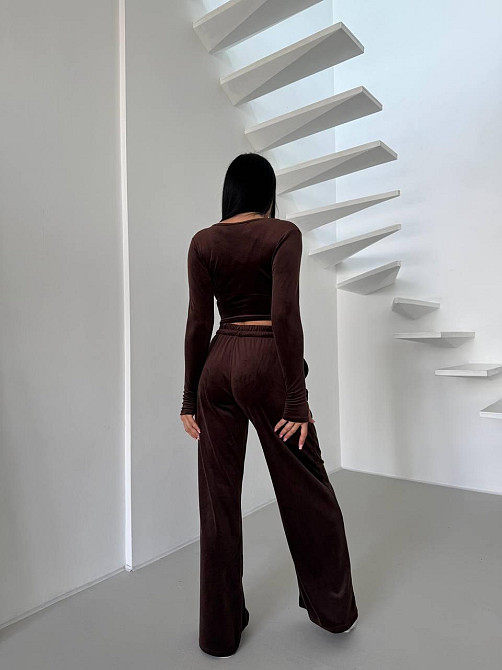 Женский прогулочный костюм двойка: лонгслив и штаны велюр Шоколад, 42/44 Одесса - изображение 5