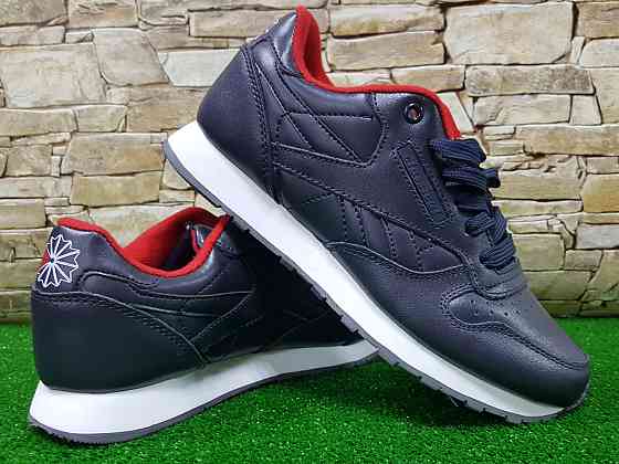 Подростковый кроссовки Reebok Classic Leather .p.37(24)см Киев