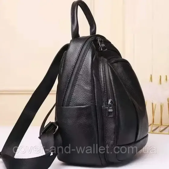 Класичний шкіряний жіночий рюкзак у чорному кольорі середнього розміру Puos Київ