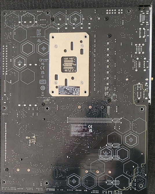 Материнська плата ASUS TUF B650-PLUS Wi-Fi Київ - фото 1